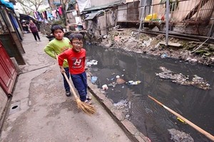 Bí thư Hà Nội muốn làm “sống lại” sông Tô Lịch