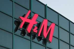 Điểm nóng 24h: H&M khai trương cửa hàng đầu tiên tại Sài Gòn