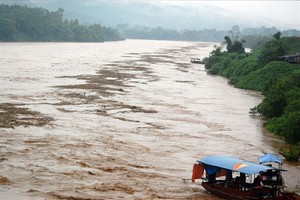 Thủy điện xả lũ, mực nước hạ lưu sông Hồng, sông Lô lên nhanh