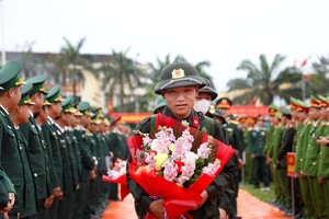 Thanh niên Bắc Trung Bộ nô nức ngày hội tòng quân