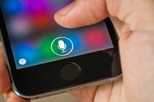 Apple đang bắt đầu sản xuất loa Siri