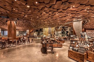 Bên trong cửa hiệu Starbucks lớn nhất thế giới tại TQ