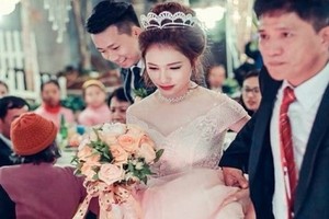 Ngoại trừ cha, hiếm có người đàn ông nào yêu thương con vô điều kiện 