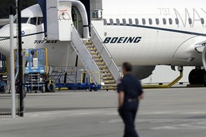 Sốc: Phi công học lái Boeing 737 Max qua... iPad 