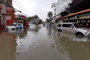 Tiến sĩ đề xuất dùng lu nước chống ngập, chuyên gia nói gì?