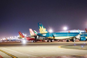 Nới lỏng cách ly xã hội, Vietnam Airlines, Vietjet... tăng bao chuyến/ngày? 