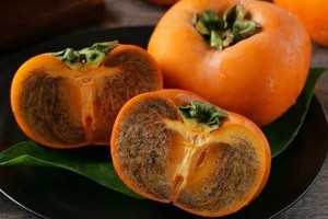 Hồng Nhật ăn có vị socola giá 2,5 triệu đồng/kg vẫn “cháy hàng”