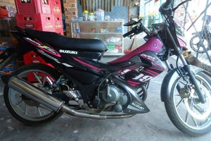 Suzuki hồn Raider 125... da Raider 150