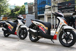 Cặp đôi SH “hoàn cảnh” độ tem Repsol cực chất