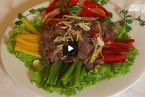 Khéo tay làm món bắp bò muối chua lạ miệng đón Tết