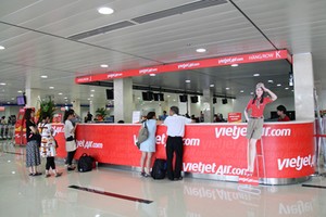 Vì sao hàng loạt chuyến bay của Vietjet Air bị chậm giờ?