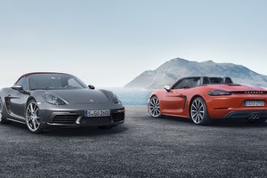 Cận cảnh mui trần “giá rẻ” 718 Boxster mới của Porsche