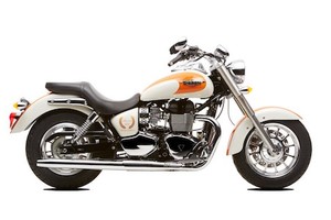 Ccruiser Triumph America “hàng siêu độc” chỉ 50 chiếc