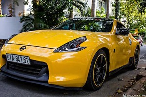 "Xế hộp" thể thao Nissan 370Z hơn 3 tỷ trên phố Việt 