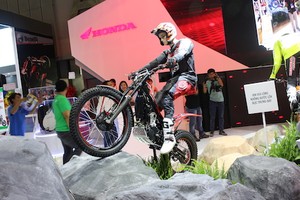 Ngắm “cào cào bay” Montesa Cota của Honda tại VN