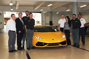 Siêu xe Lamborghini tại Việt Nam được triệu hồi bảo dưỡng