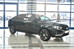 Hãng xe Nga “nhá hàng” limo hạng sang giá rẻ Lada Vesta