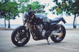 "Xế độ" Honda CB400SF Revo cực độc tại Hà Nội