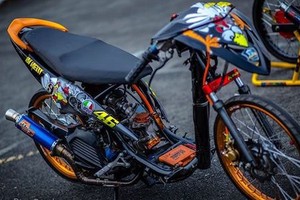 Dân chơi Việt độ Yamaha Luvias thành “xe đấu” drag khủng 