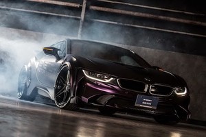 Siêu xe BMW i8 “siêu ngầu” với bản độ Dark Knight