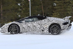 Mui trần “hàng khủng” Huracan Performante Spyder có gì?