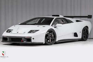 Nhìn lại “siêu bò” Lamborghini Diablo GTR khủng nhất TG