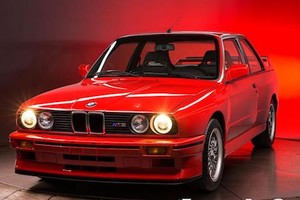 BMW M3 đời cổ “đập thùng” thét giá 5,68 tỷ 