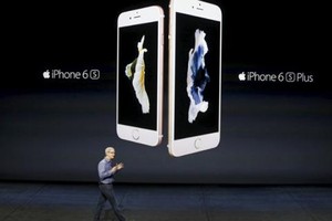  Doanh số điện thoại iPhone 6s không đọ được với iPhone 6?