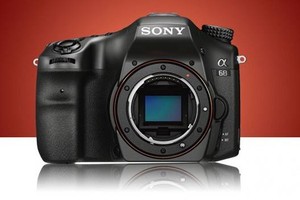 Cận cảnh máy ảnh Sony Alpha A68 vừa ra mắt