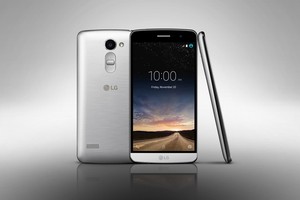 LG tung smartphone Ray màn hình to, giá rẻ 