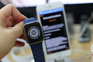 Apple Watch cũ bán nhan nhản, giá rẻ, ế thảm hại