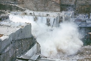 Tận mục thảm họa động đất kinh hoàng ở thủ đô Romania 1977