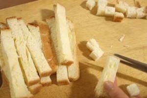 Cách làm bánh Trung thu bằng sandwich cực độc đáo