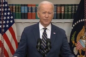 Ông Biden tuyên bố hủy quan hệ thương mại bình thường với Nga