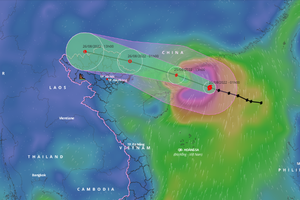 Bão số 3 áp sát đất liền, miền Bắc sắp mưa dông, gió giật mạnh