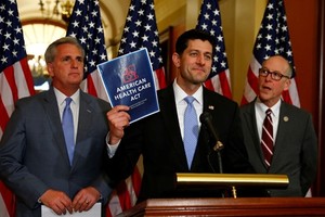 Phe Cộng hòa đang như “gà mắc tóc” với Trumpcare