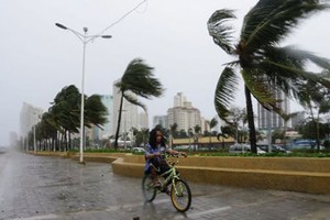 Hình ảnh mới nhất siêu bão Koppu tàn phá Philippines