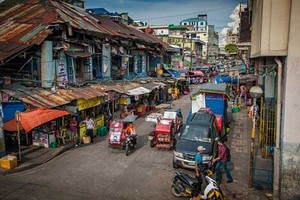 Chùm ảnh lột tả chênh lệch giàu-nghèo ở Manila