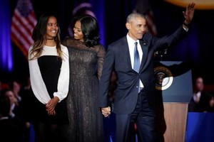 Ngắm váy áo sành điệu của Đệ nhất phu nhân Michelle Obama