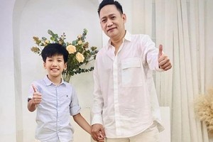 Con trai Duy Mạnh trổ mã cao ráo, điển trai như soái ca