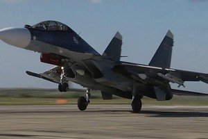 Su-30SM2 Nga lắp sẵn tên lửa R-37M, sẵn sàng đón đợi F-16