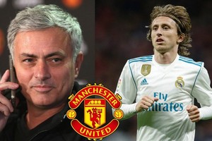 MU mất giá: Modric cũng chán ngấy Mourinho