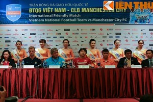 HLV Pellegrini tung những cầu thủ Man City tốt nhất vào sân