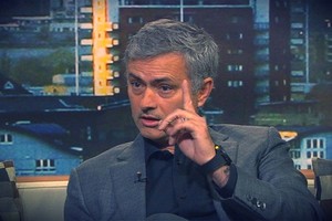 Những lời kêu than thấu trời của HLV Jose Mourinho