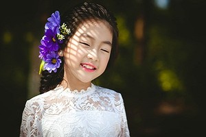 Bé gái Hải Dương và vẻ đáng yêu khiến dân mạng điêu đứng