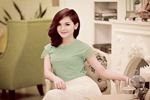 Chân dung hot girl miền đất Tổ tài năng và xinh đẹp