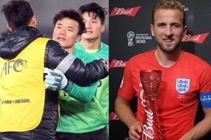 Dân mạng nói gì việc thủ môn U23 Việt Nam trao giải tại World Cup