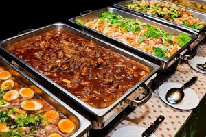 Sự thật đằng sau những bữa tiệc buffet ít ai biết