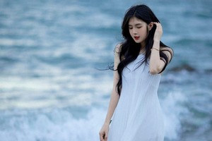 Hot girl Thanh Hóa nổi tiếng  khoe vòng 1 ngày ấy giờ ra sao?