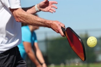 Từ trường hợp đột quỵ khi chơi pickleball, chuyên gia cảnh báo các nguy cơ dễ cướp đi tính mạng nhanh chóng